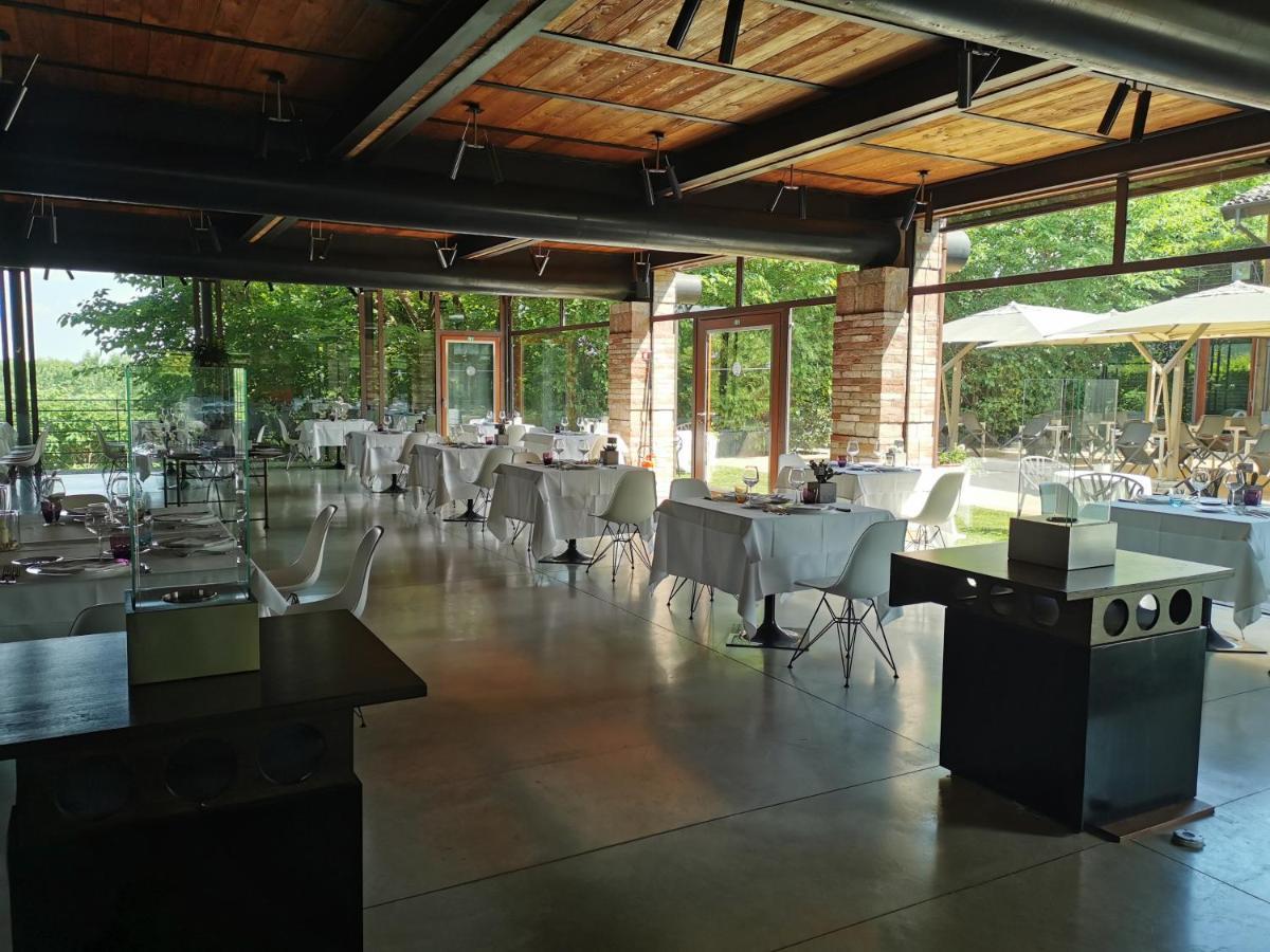 Il Tesoro Living Resort Rodigo Екстериор снимка