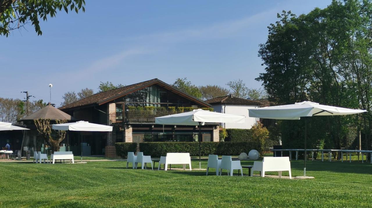 Il Tesoro Living Resort Rodigo Екстериор снимка